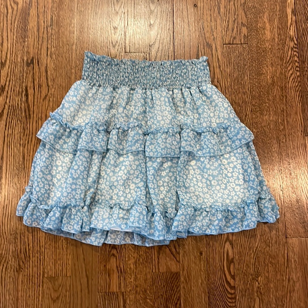 Altar’d State blue flower layered  ruffle skirt size medium